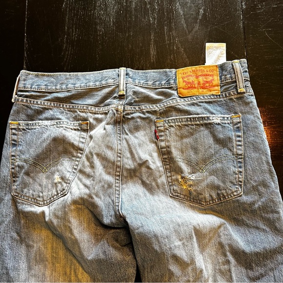 Retro Levi’s 514 34x30 Light Was Denim Jean Destroyed Holes Wide Leg Straight - Picture 11 of 14